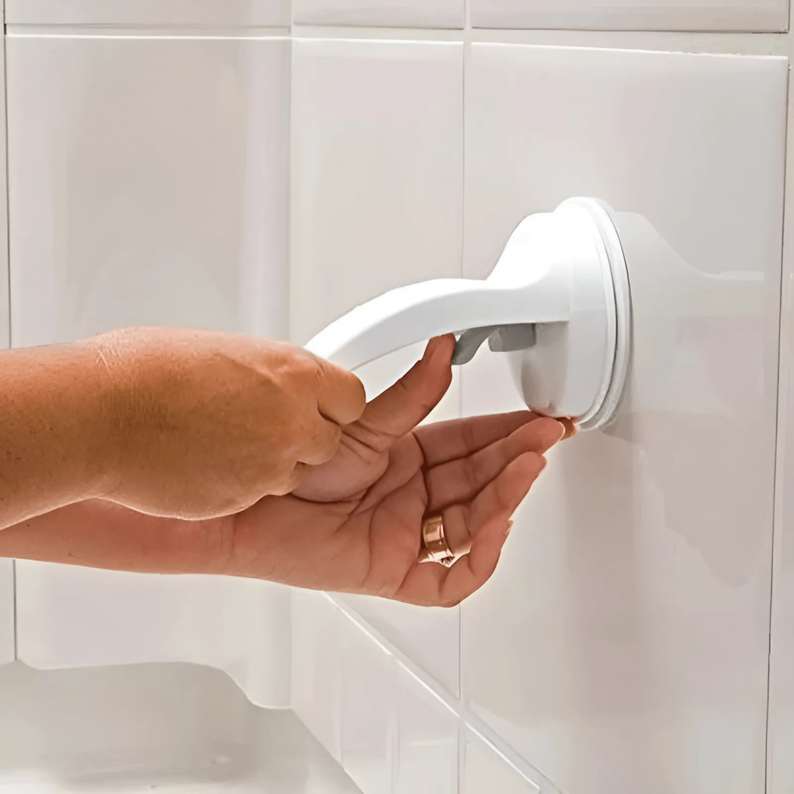 Durable Plastic Shower Footrest with Strong Suction Cups