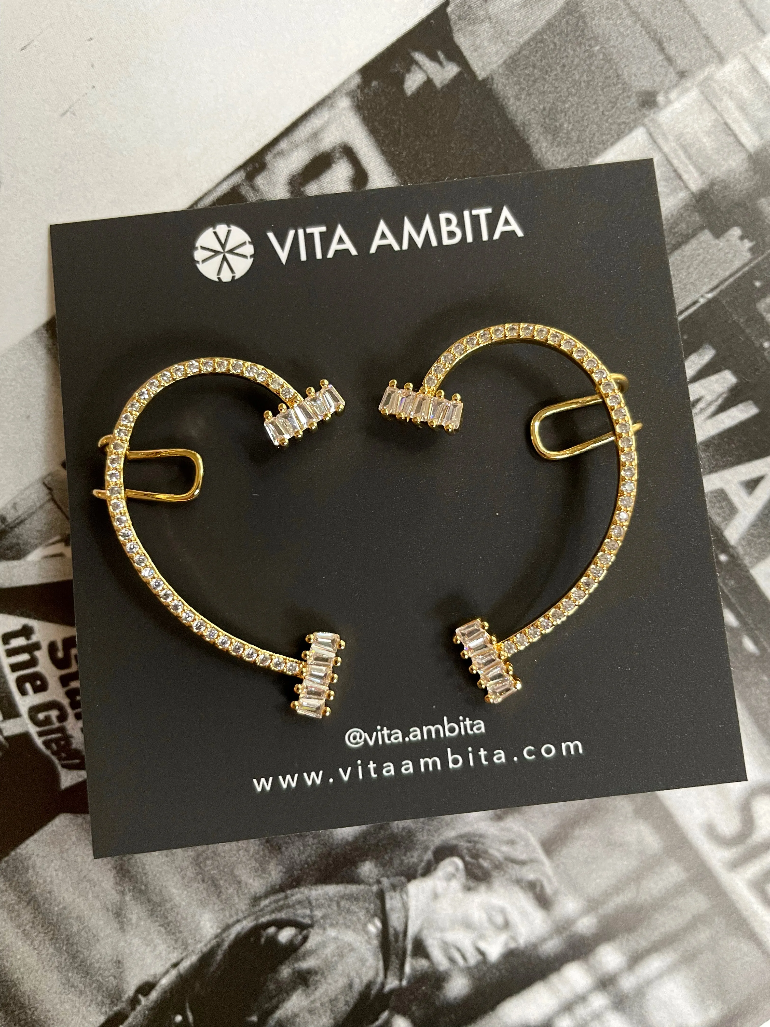 Zirconia design Single earrings